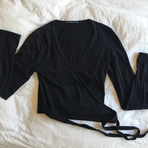 Brandy Melville Ruth wrap top black